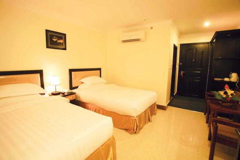 Cardamom Hotel & Apartment Phnompen Kültér fotó