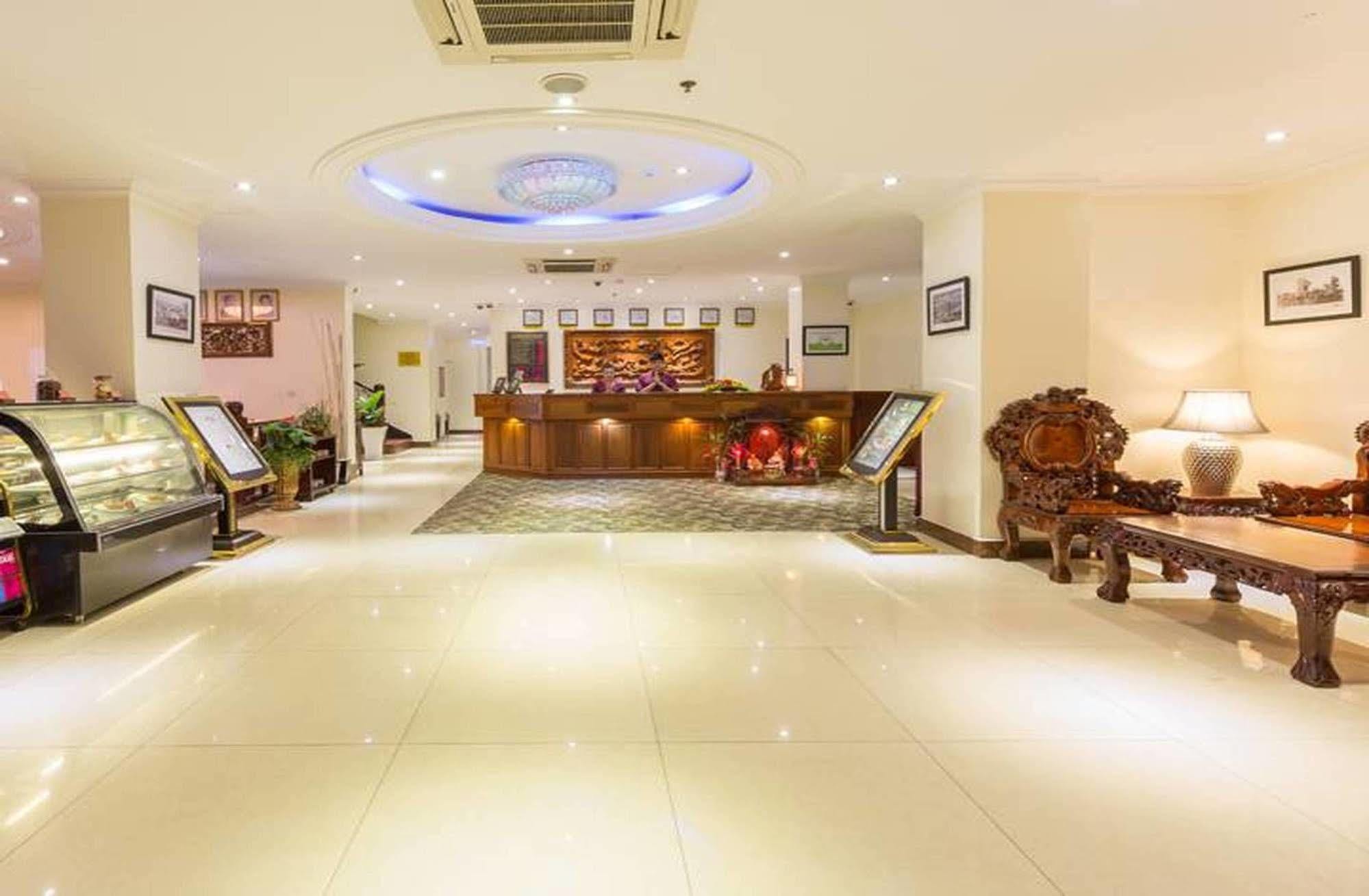 Cardamom Hotel & Apartment Phnompen Kültér fotó